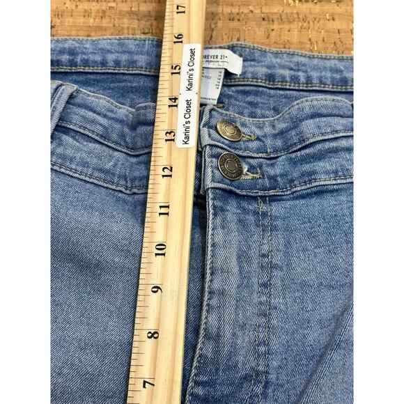 Forever 21 Size 14 Denim Flared Jeans Medium Wash Denim High Rise Premium - Picture 8 of 9